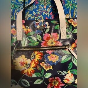 Floral tote